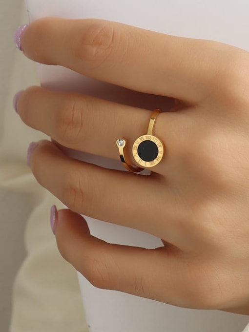 Prsten od hirurškog čelika